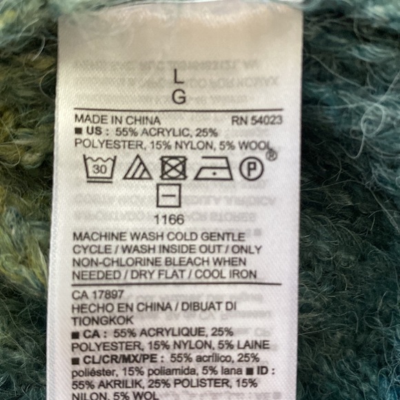 Old Navy Turtleneck L NWOT - Picture 5 of 6